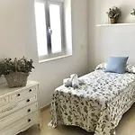 Апартаменти Flores