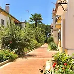 Апартаменти Flores
