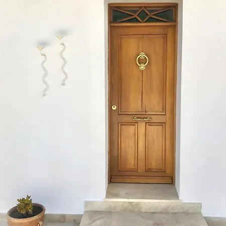 Апартаменти Flores